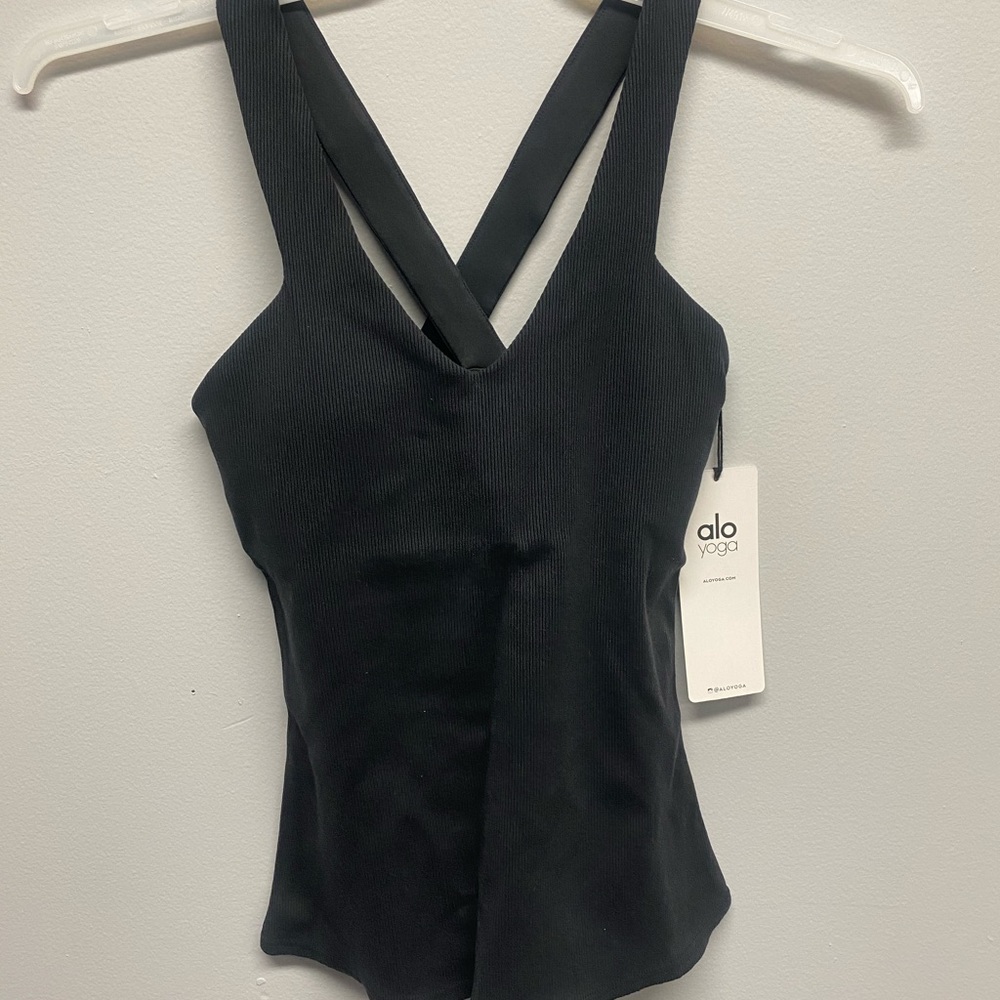 Alo yoga elevate tank black(size: S)